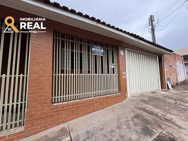 #53 - Casa para Locação em Piraju - SP - 2