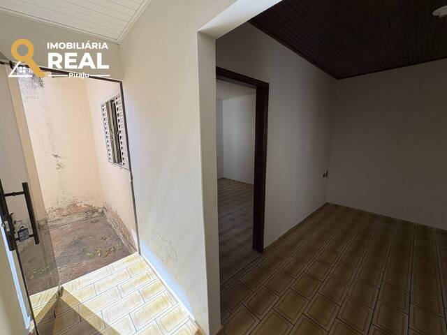 #125 - Casa para Locação em Piraju - SP - 3
