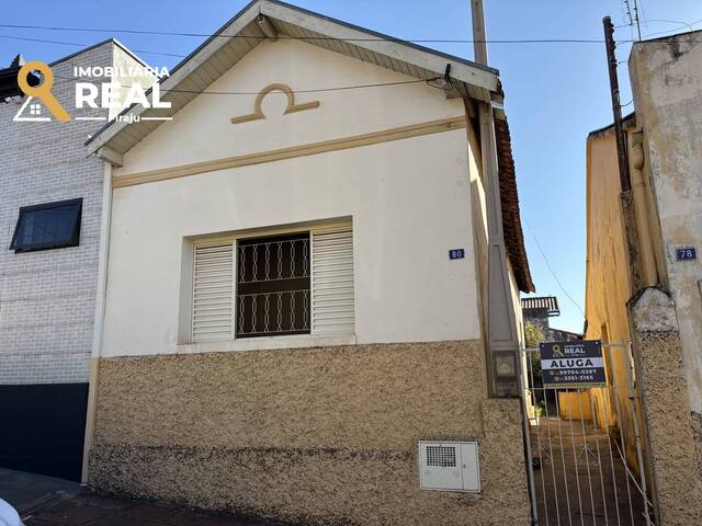 #80 - Casa para Locação em Piraju - SP - 1