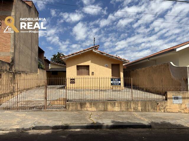 #178 - Casa para Locação em Piraju - SP - 1