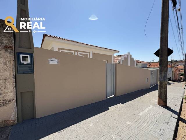 #185 - Casa para Locação em Piraju - SP - 3