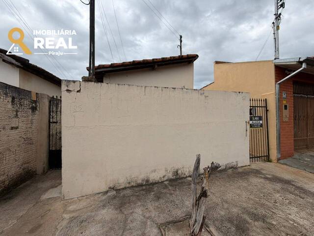 #210 - Casa para Locação em Piraju - SP - 2