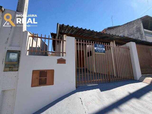 #212 - Casa para Locação em Piraju - SP - 2