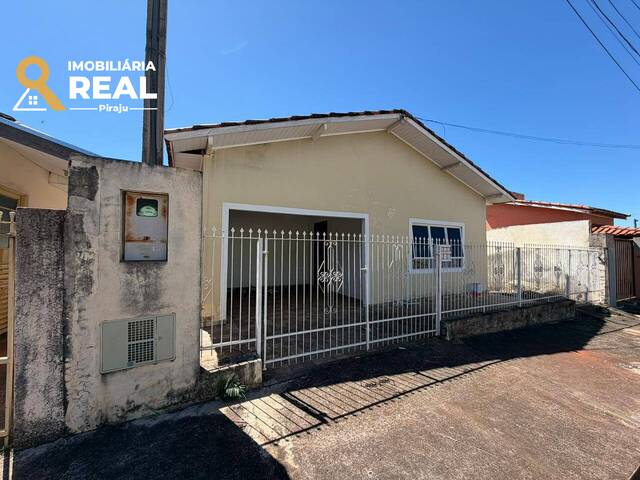 Casa para Venda em Piraju - 2
