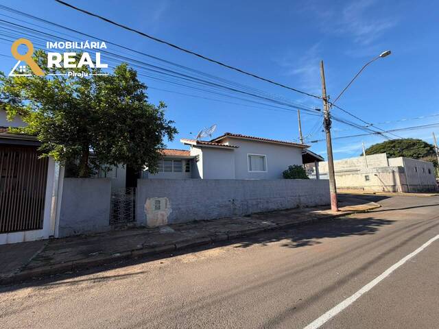 #221 - Casa para Venda em Piraju - SP - 3